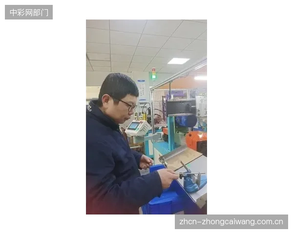 大型活动对临时射频设备的盲目依赖,正让现场PIM质量处于失控边缘 大型活动对临时射频设备的盲目依赖,正让现场PIM质量处于失控边缘